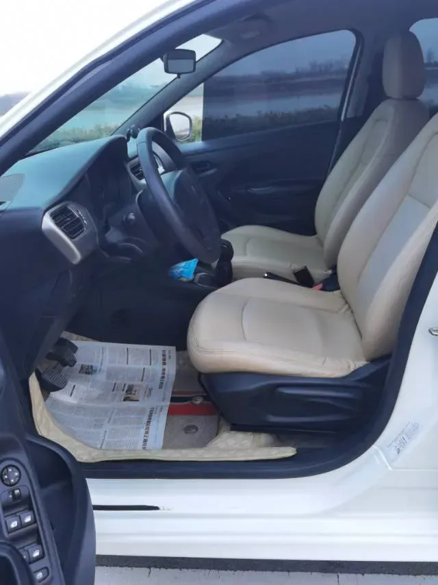 2017 Peugeot 301 1.6L 117HP L4 5MT,autocango,china used car exporter,china ev exporter,chinese used car exporter,chinese used ev exporter