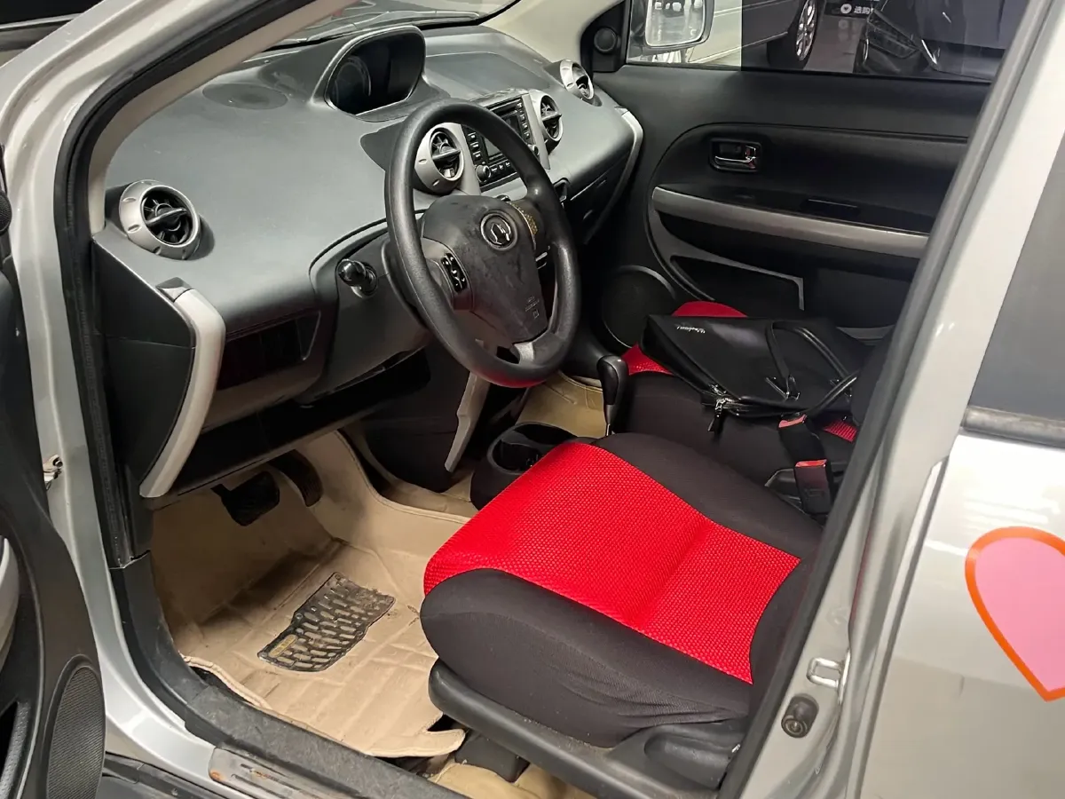 2011 Great Wall Florid 1.3L 92HP L4 5AMT,autocango,china used car exporter,china ev exporter,chinese used car exporter,chinese used ev exporter