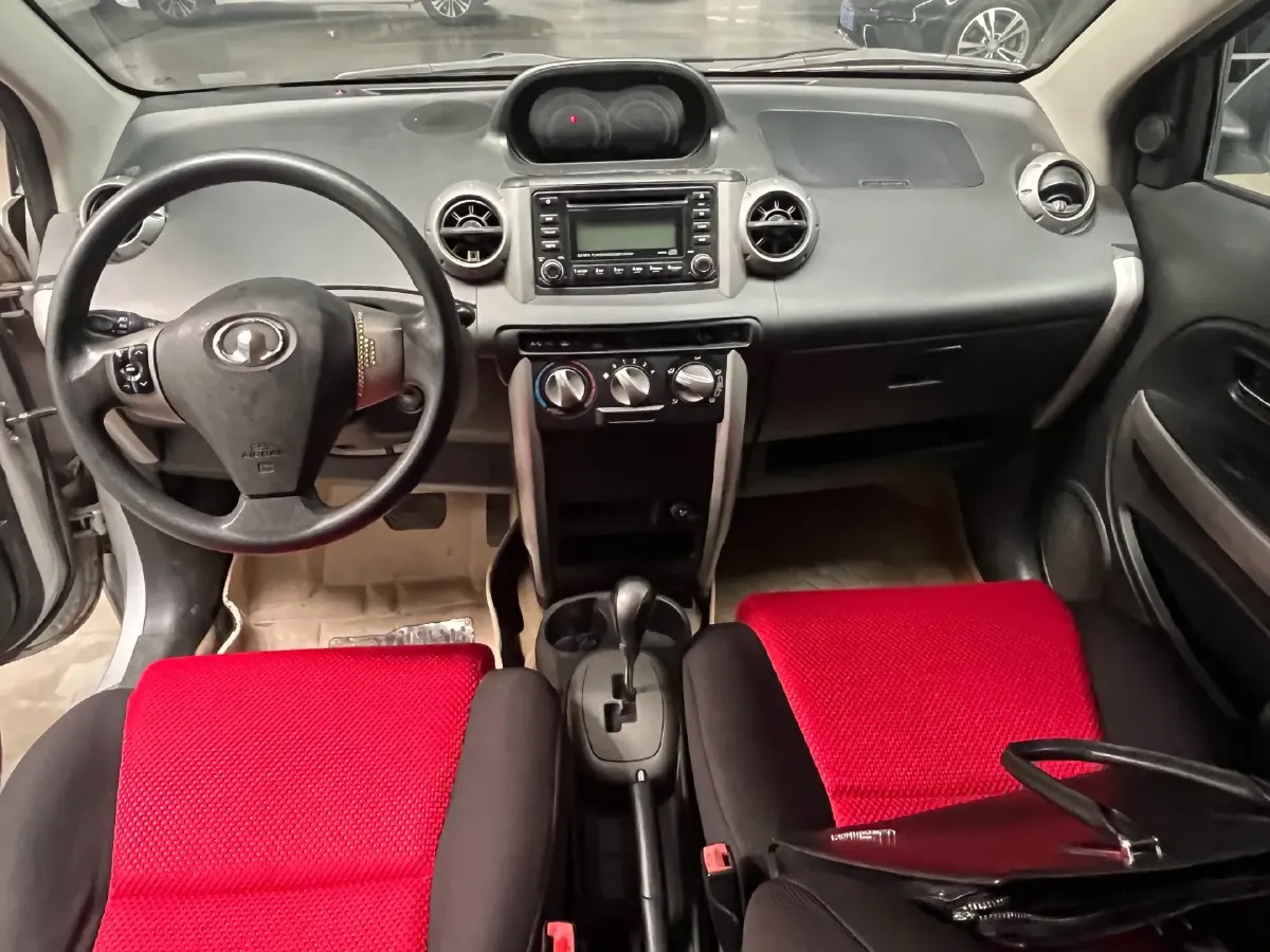 2011 Great Wall Florid 1.3L 92HP L4 5AMT,autocango,china used car exporter,china ev exporter,chinese used car exporter,chinese used ev exporter