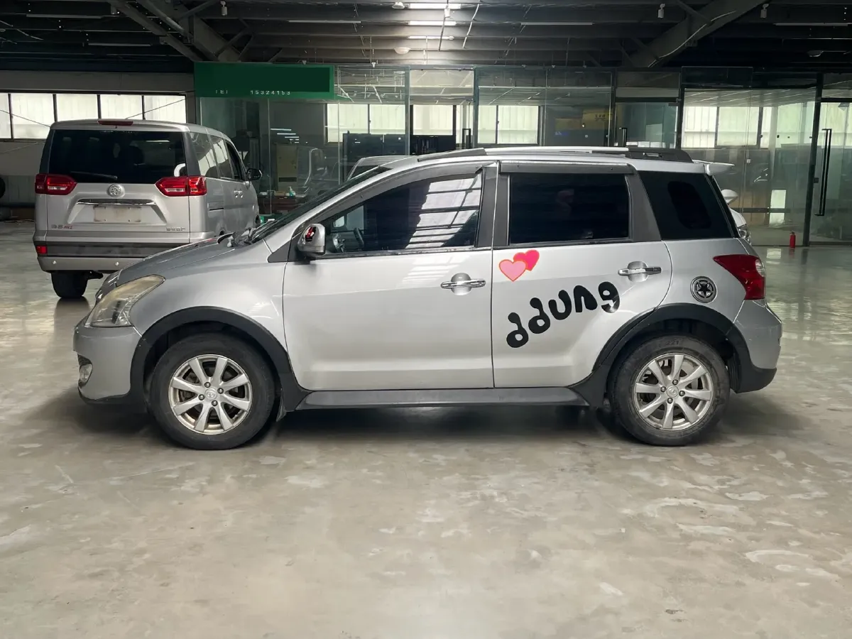 2011 Great Wall Florid 1.3L 92HP L4 5AMT,autocango,china used car exporter,china ev exporter,chinese used car exporter,chinese used ev exporter