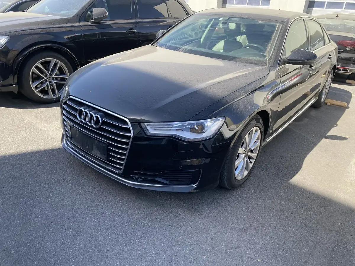 2017 Audi A6L 1.8T 190HP L4 7DCT