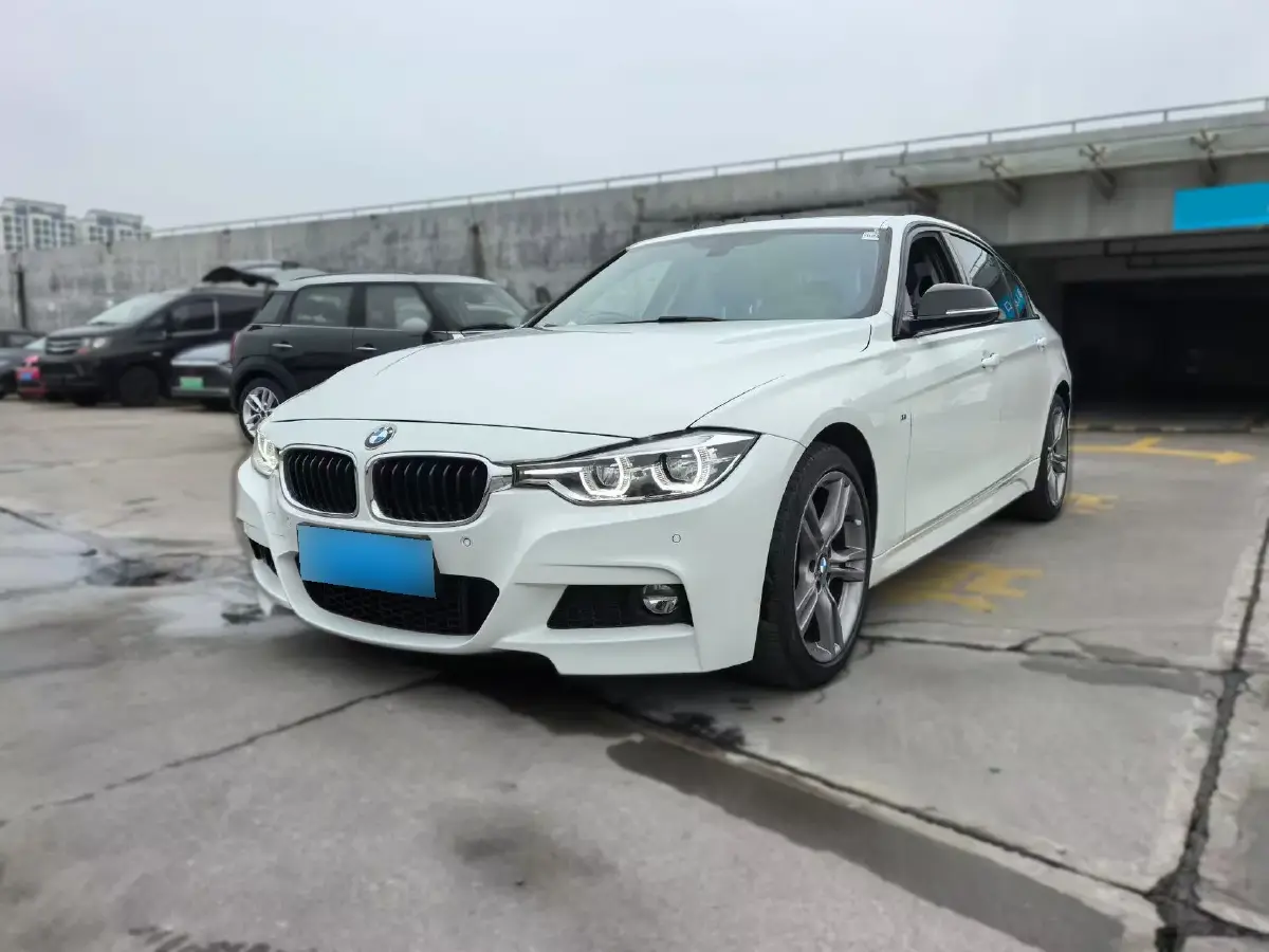 2019 BMW 3 Series 2.0T 184HP L4 8AT