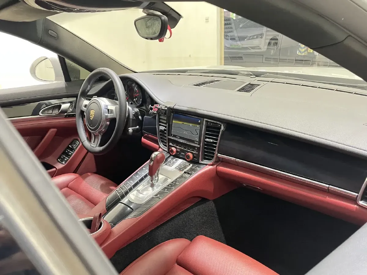 2014 Porsche Panamera 3.0T 320HP V6 7DCT,autocango,china used car exporter,china ev exporter,chinese used car exporter,chinese used ev exporter
