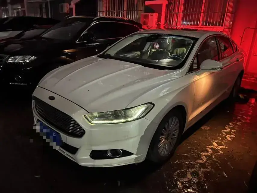 2013 Ford Mondeo 2.0T 203HP L4 6AT