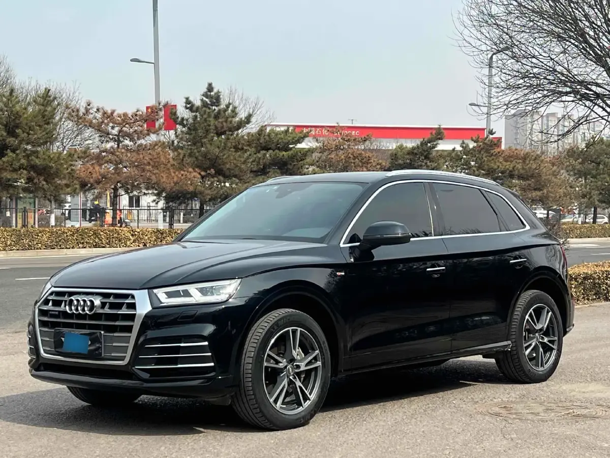 2018 Audi Q5L 2.0T 190HP L4 7DCT