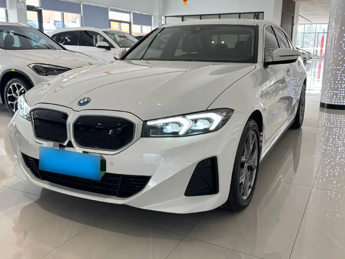 2022 BMW i3 BEV 70KWH