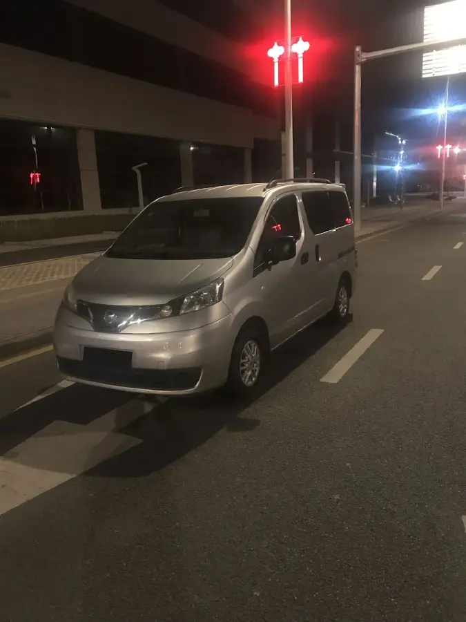 2016 Nissan NV200 1.6L 124HP L4 CVT