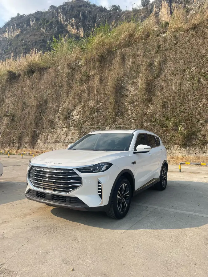 2021 Jetour X70 Plus 1.5T 156HP L4 6MT