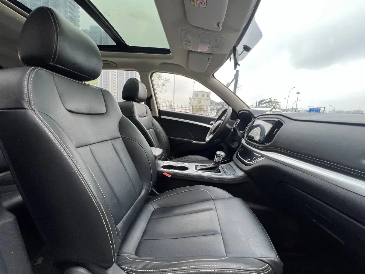 2021 Yema BoJun 1.5L 109HP L4 CVT,autocango,china used car exporter,china ev exporter,chinese used car exporter,chinese used ev exporter