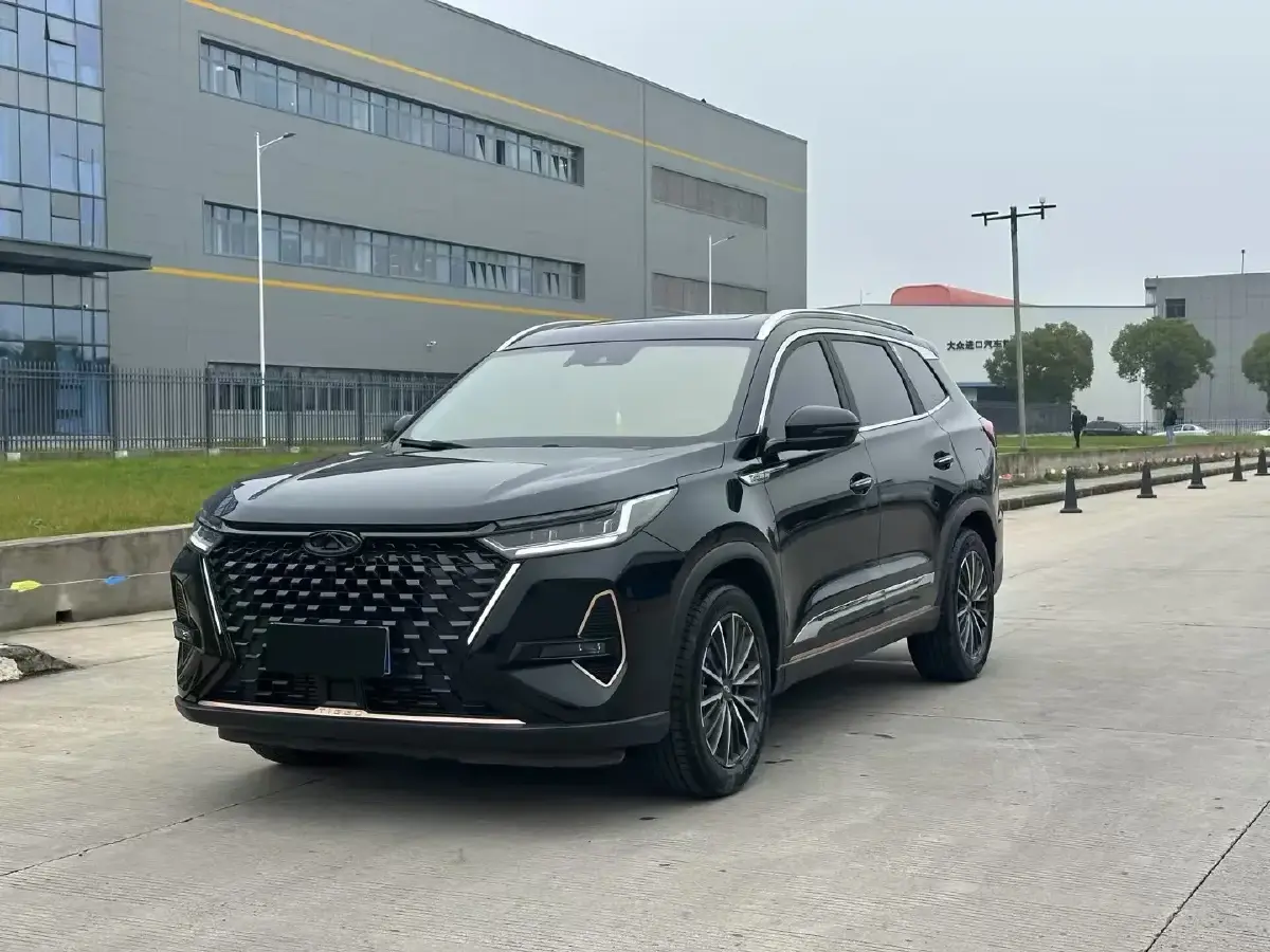 2022 Chery Tiggo 8 PRO 1.6T 197HP L4 7DCT