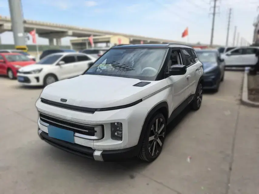 2023 Geely ICON 1.5T 181HP L4 7DCT