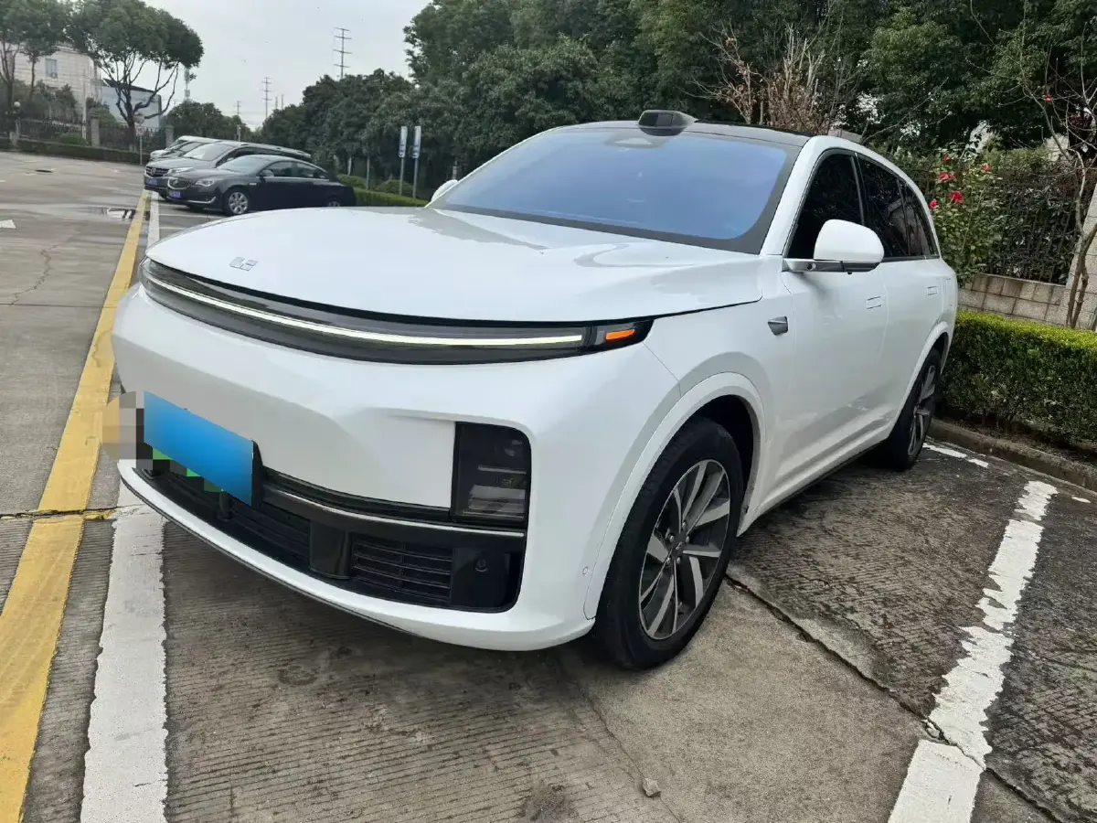 2023 Li L7 Range Extended 154HP REEV 40.9KWH