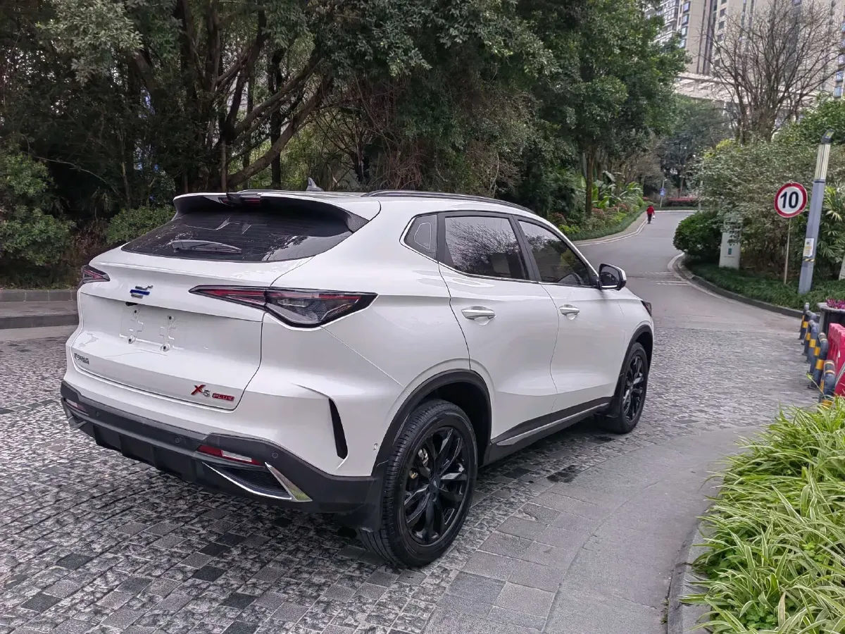 2023 ChangAn Oshan X5 Plus 1.5T 188HP L4 7DCT,autocango,china used car exporter,china ev exporter,chinese used car exporter,chinese used ev exporter