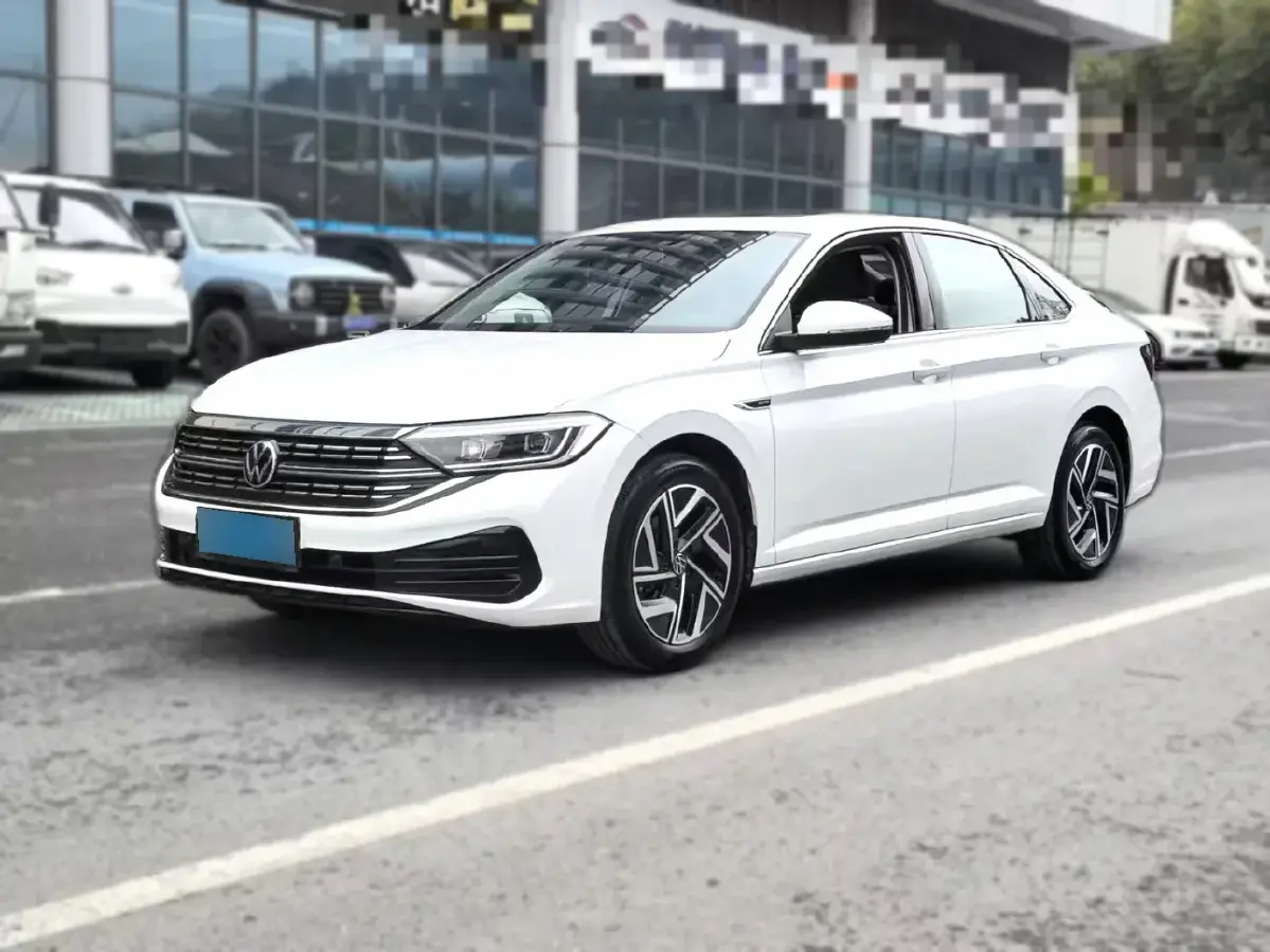 2023 Volkswagen Sagitar 1.4T 150HP L4 7DCT