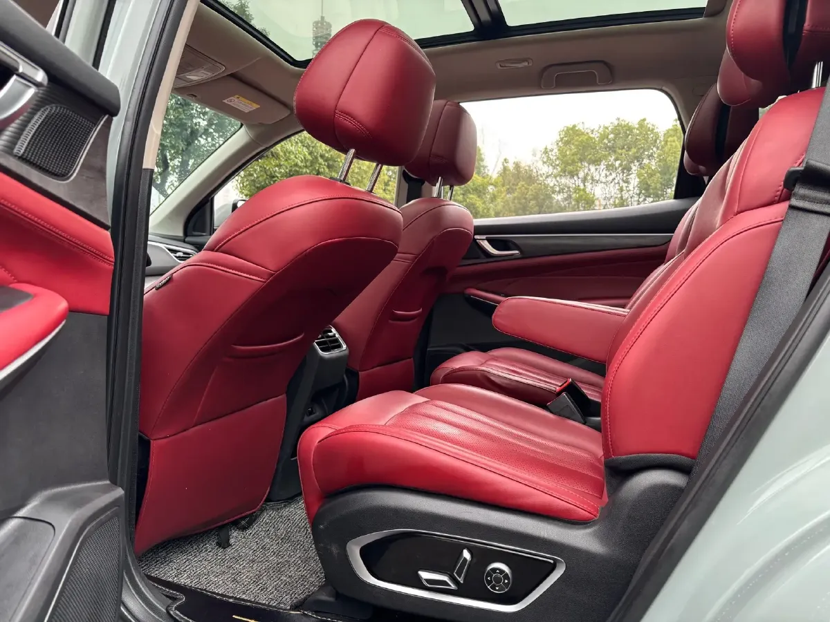 2022 DongFeng Fengon Fengon 580 1.5T 184HP L4 6AT,autocango,china used car exporter,china ev exporter,chinese used car exporter,chinese used ev exporter