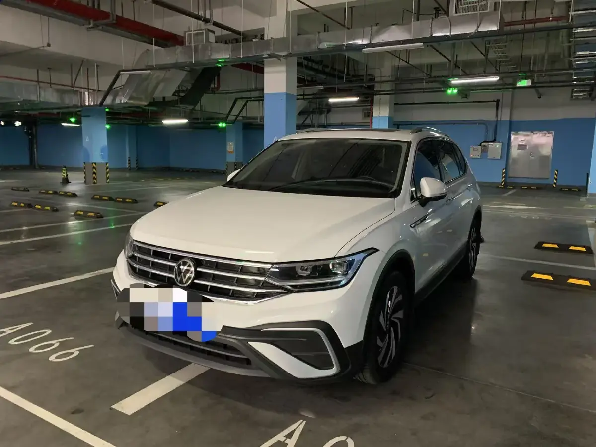 2024 Volkswagen Tiguan L 1.5T 160HP L4 7DCT