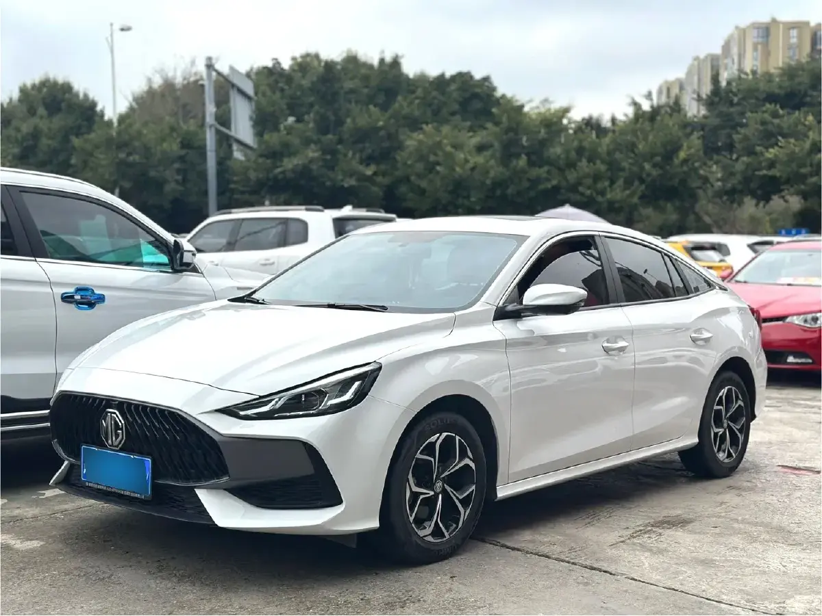 2023 MG 5 1.5L 129HP L4 CVT