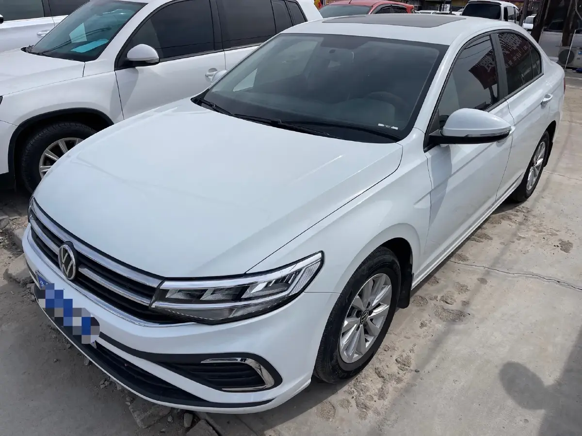 2023 Volkswagen Bora 1.5L 113HP L4 6AT