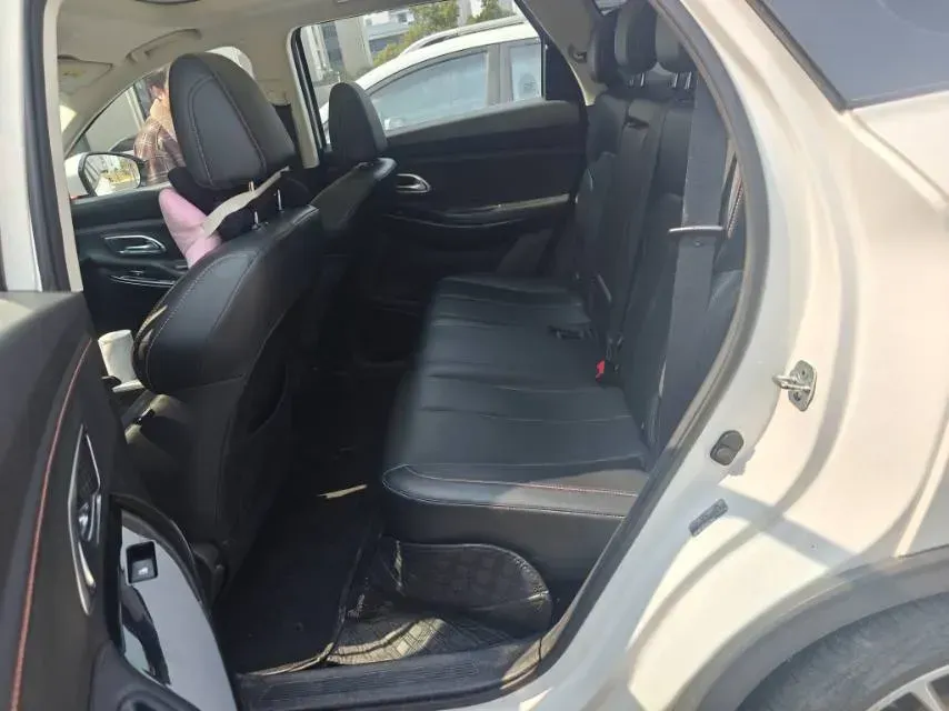 2022 ChangAn Oshan X7 Plus 1.5T 188HP L4 7DCT,autocango,china used car exporter,china ev exporter,chinese used car exporter,chinese used ev exporter