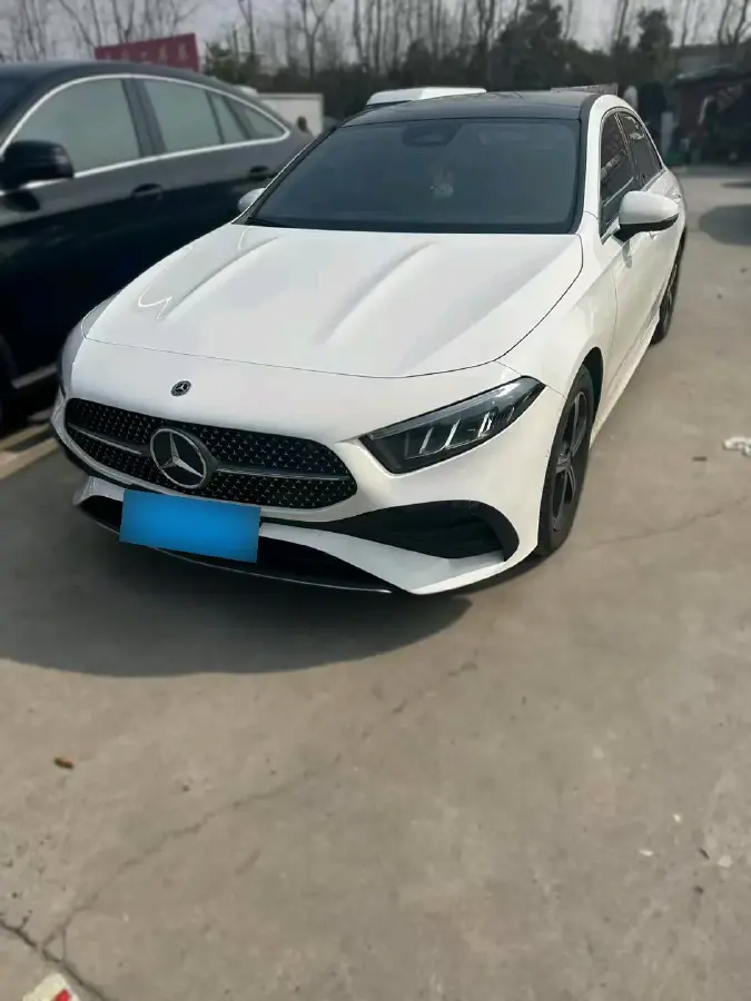 2023 Mercedes-Benz A Class 1.3T 163HP L4 7DCT