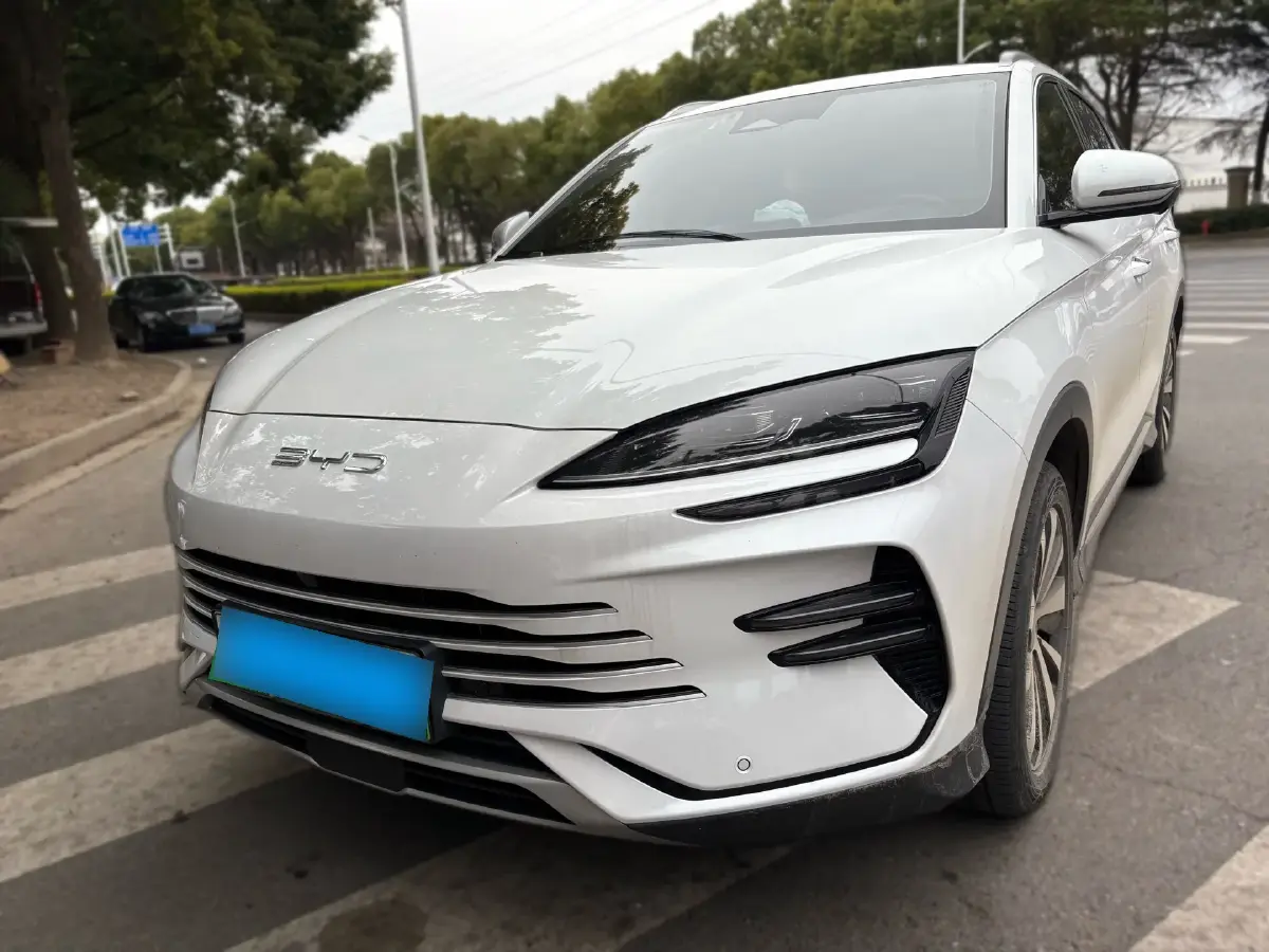 2024 BYD Song Plus 1.5L 110HP L4 E-CVT PHEV 26.6KWH