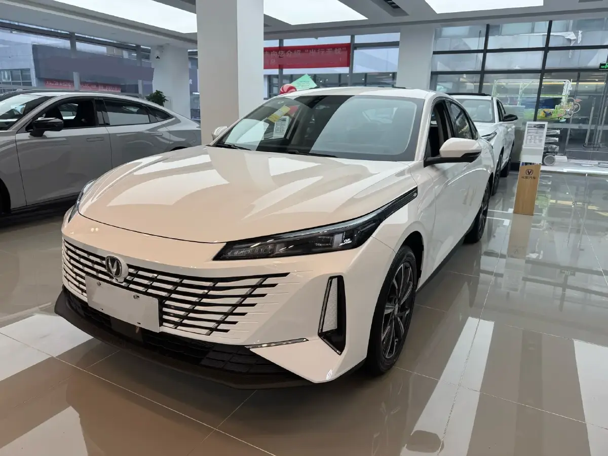 2024 ChangAn Eado 1.5T 170HP L4 7DCT