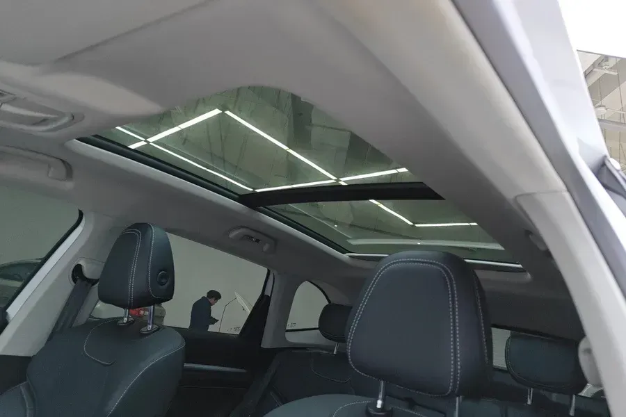 2024 Haval H6 1.5T 184HP L4 7DCT,autocango,china used car exporter,china ev exporter,chinese used car exporter,chinese used ev exporter