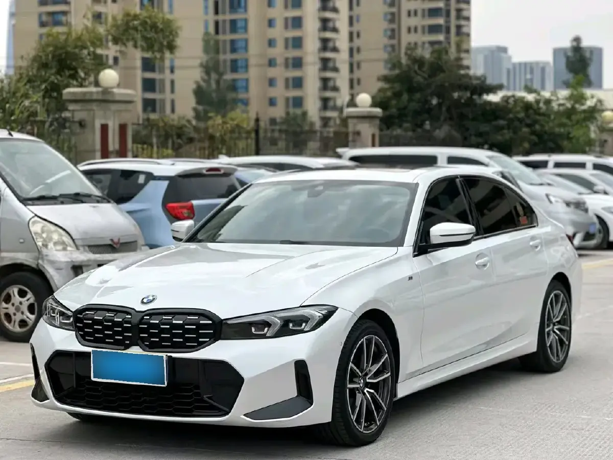 2023 BMW 3 Series 2.0T 184HP L4 8AT