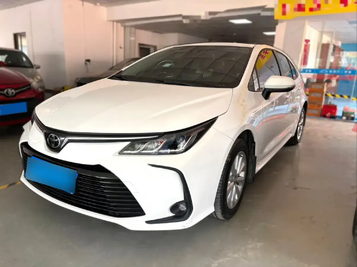 2021 Toyota Corolla 1.2T 116HP L4 CVT