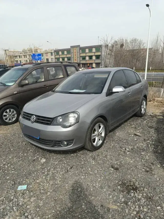 2011 Volkswagen Polo 1.6L 105HP L4 5MT