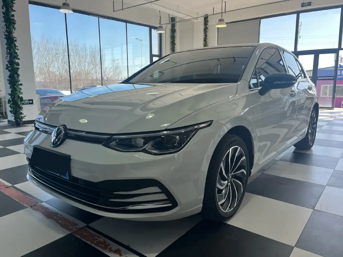 2023 Volkswagen Golf 1.4T 150HP L4 7DCT