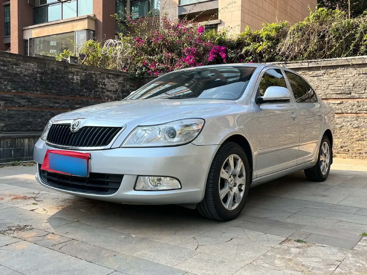 2012 Skoda Octavia 1.4T 131HP L4 7DCT
