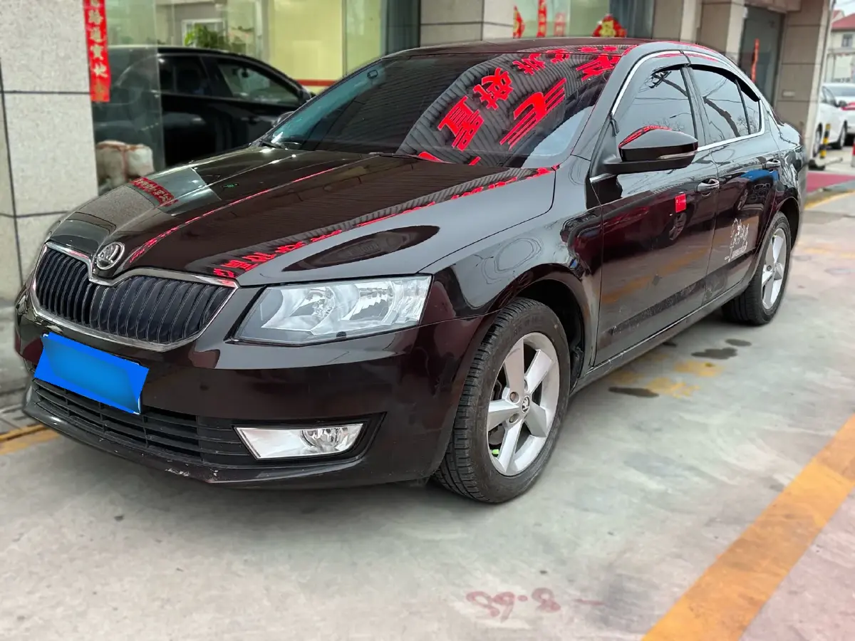 2015 Skoda Octavia 1.6L 110HP L4 6AT