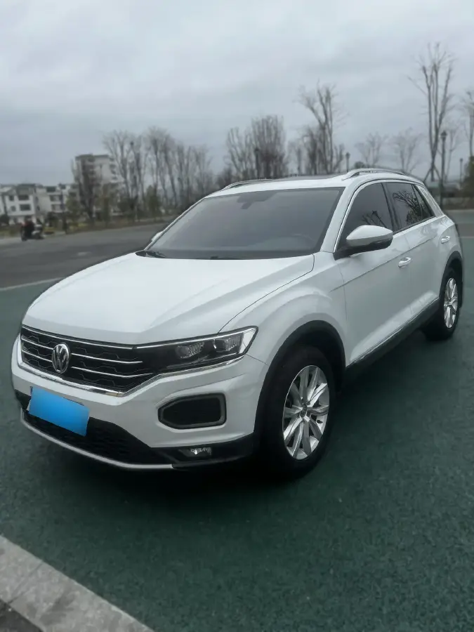 2020 Volkswagen T-Roc 1.4T 131HP L4 7DCT