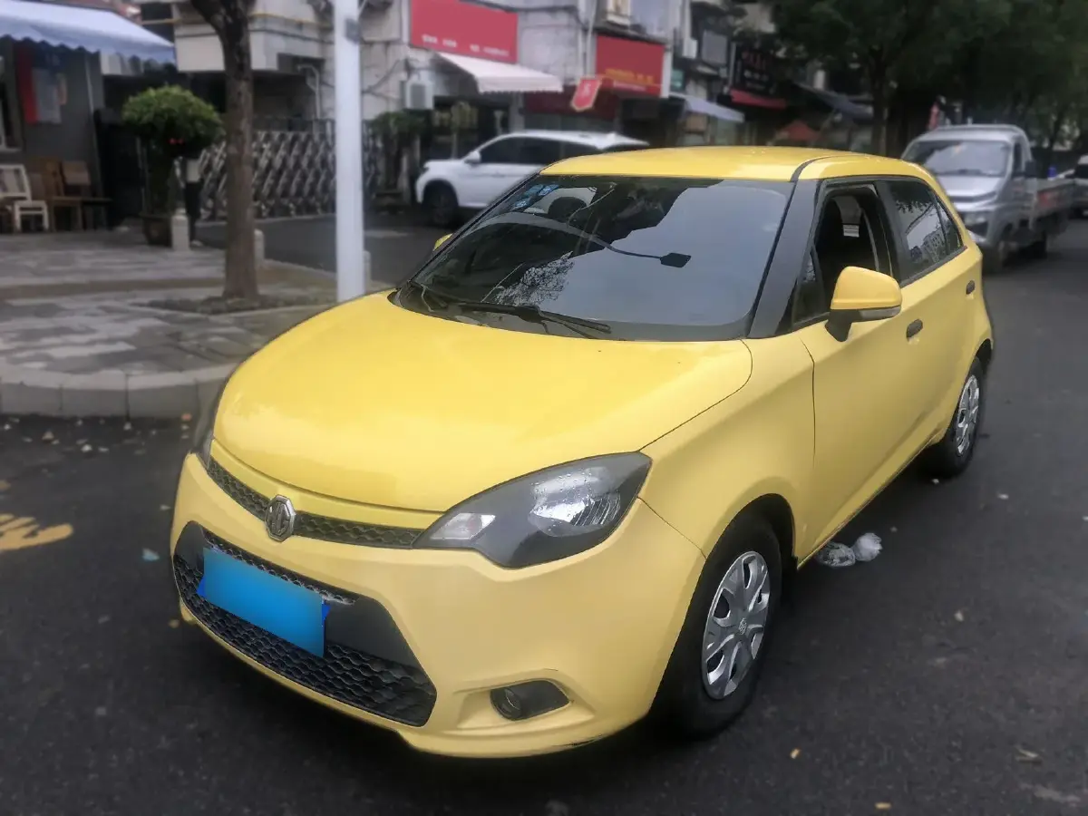 2011 Volkswagen Sagitar 1.6L 100HP L4 6AT