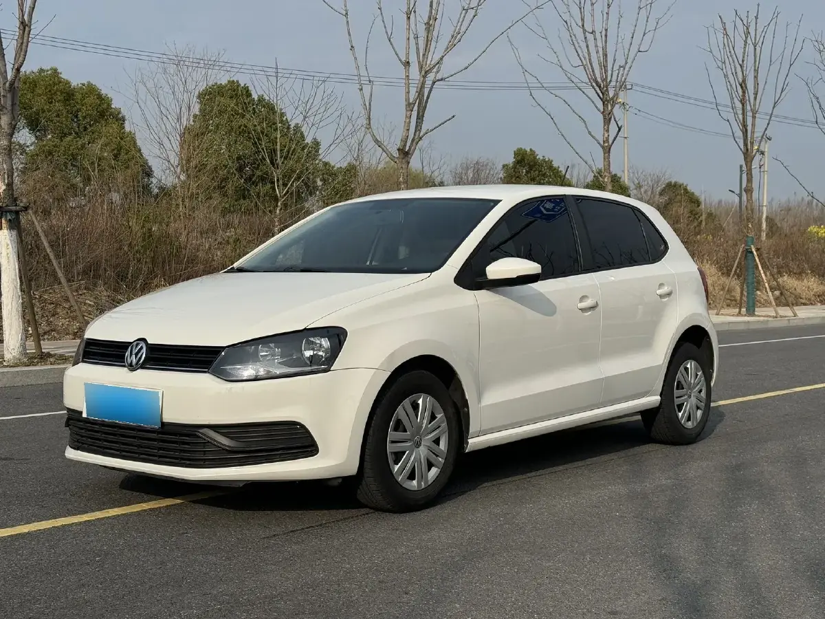 2018 Volkswagen Polo 1.5L 110HP L4 6AT