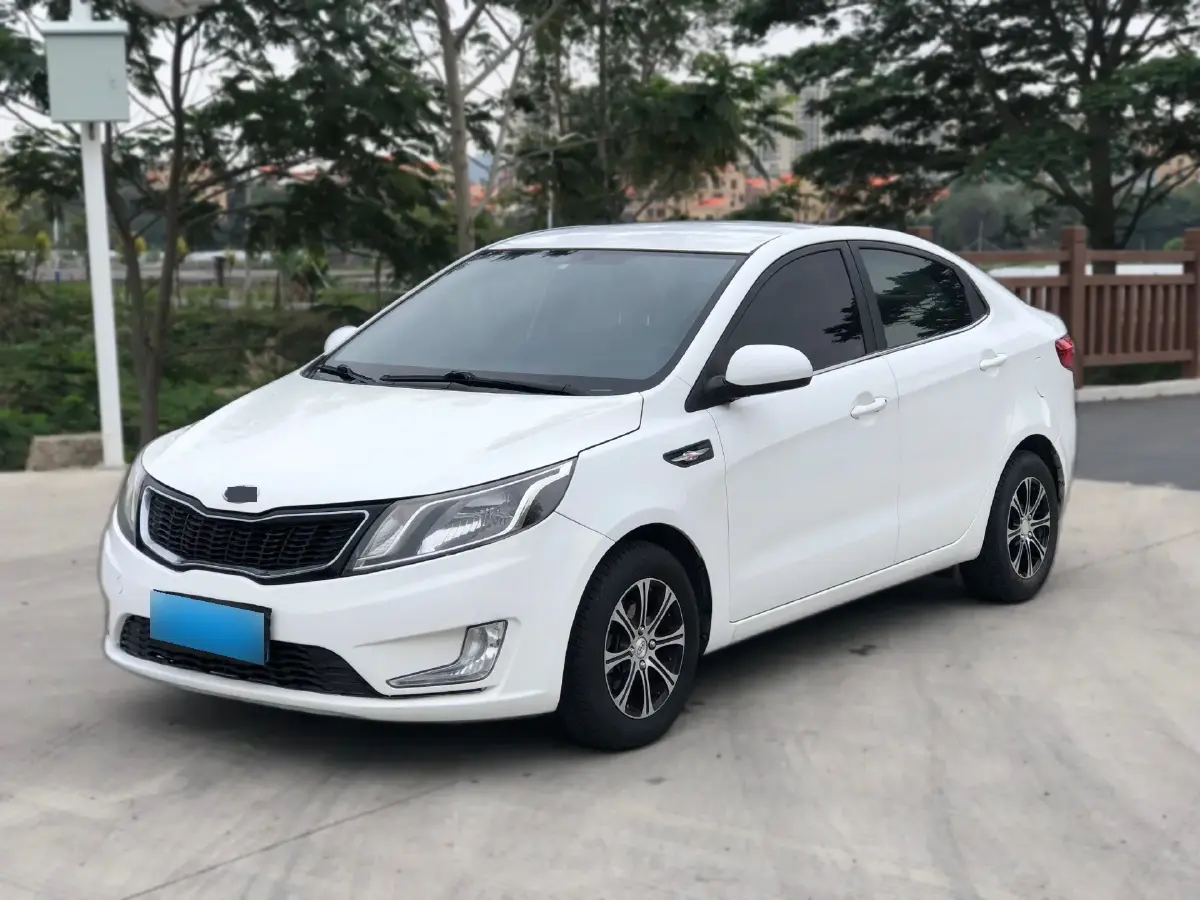 2011 Kia K2 1.4L 107HP L4 5MT