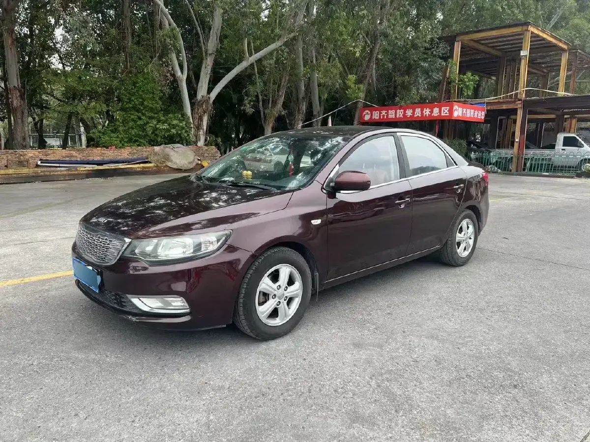 2014 Kia Forte 1.6L 123HP L4 5MT