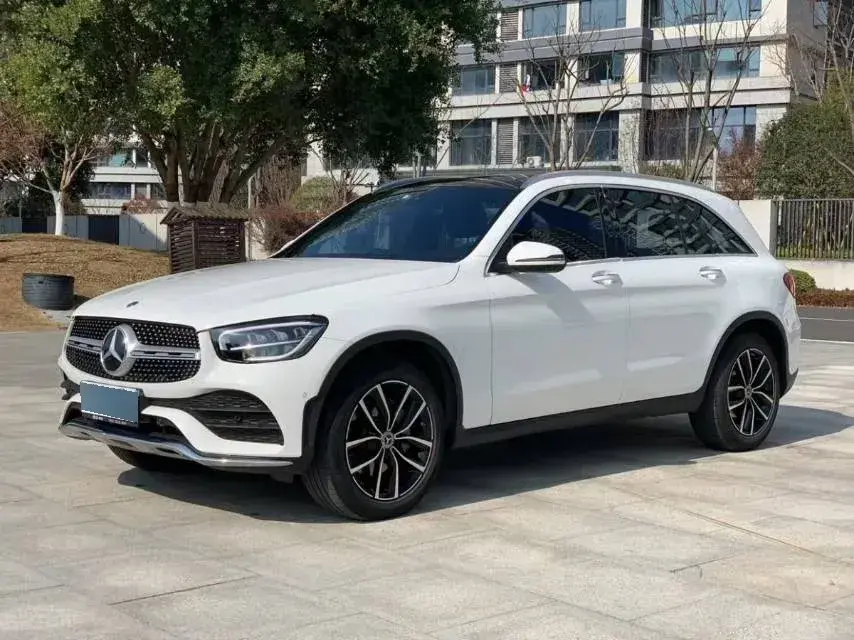 2022 Mercedes-Benz GLC Class 2.0T 258HP L4 9AT