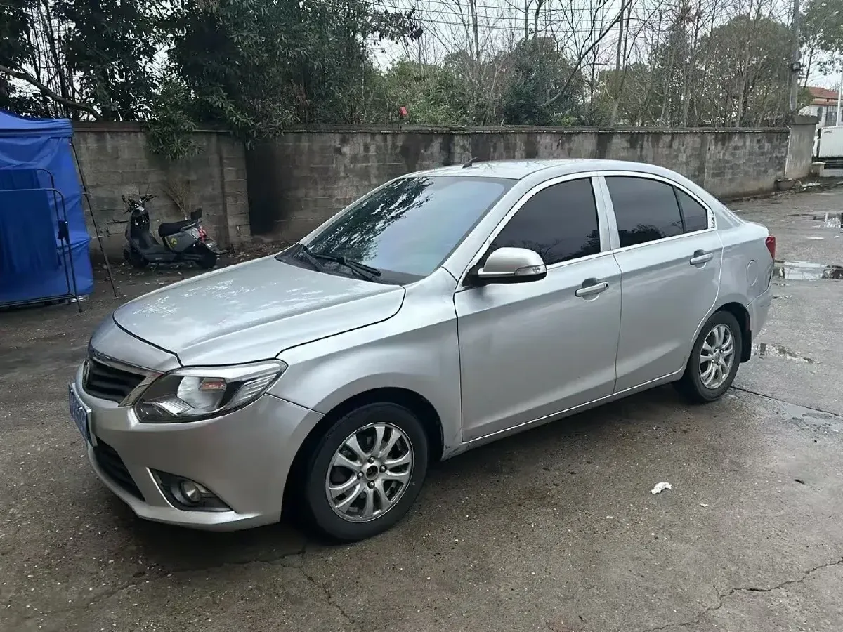 2015 ChangAn Alsvin V3 1.4L 101HP L4 5MT,autocango,china used car exporter,china ev exporter,chinese used car exporter,chinese used ev exporter