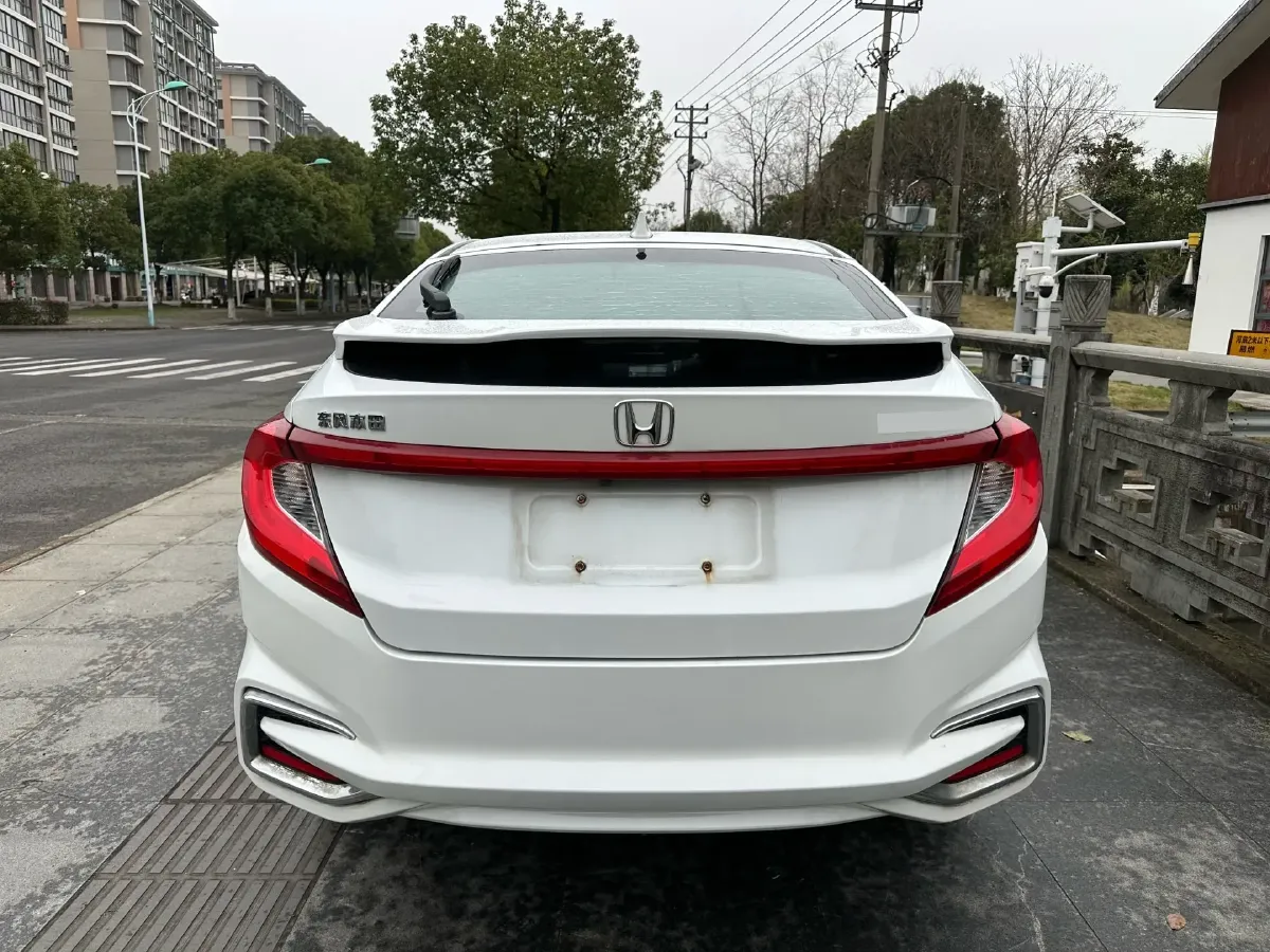 2017 Honda Gienia 1.5L 131HP L4 CVT,autocango,china used car exporter,china ev exporter,chinese used car exporter,chinese used ev exporter