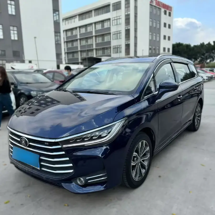 2019 BYD Song MAX 1.5T 160HP L4 6MT