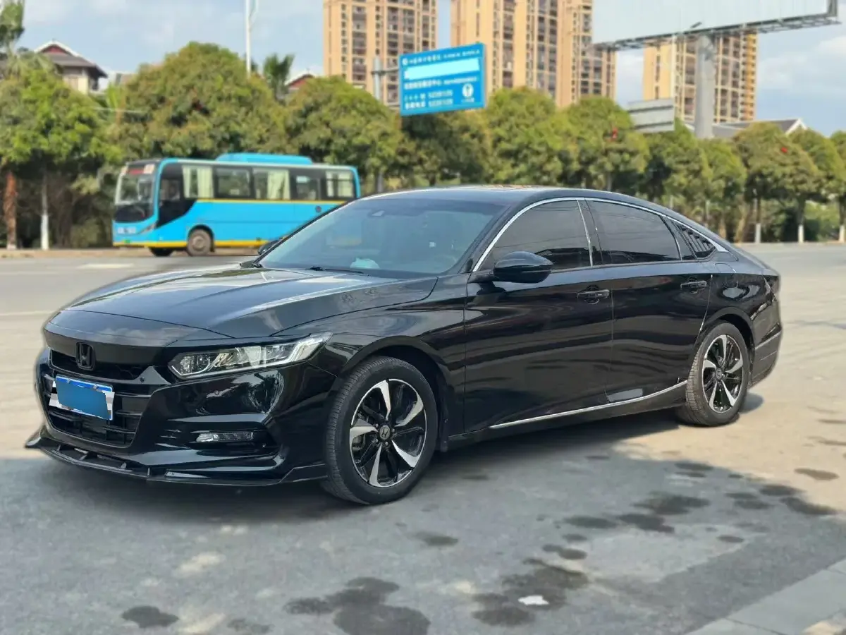 2021 Honda Accord 1.5T 194HP L4 CVT