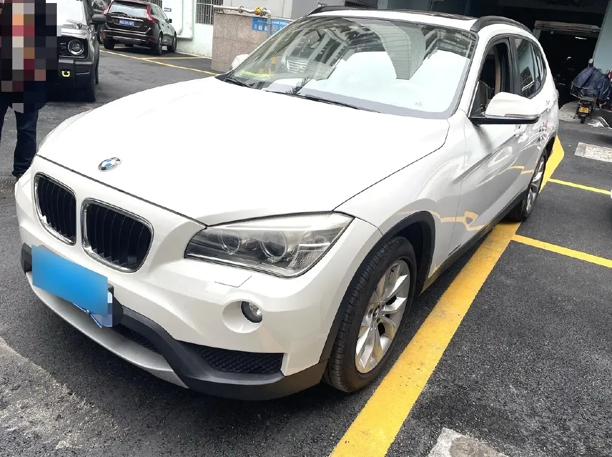 2013 BMW X1 2.0L 150HP L4 6AT