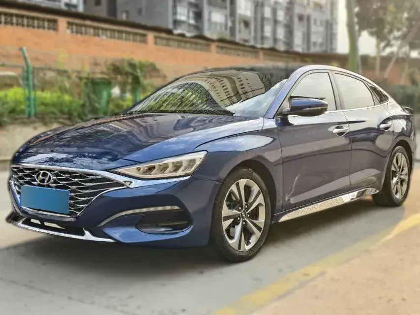 2019 Hyundai La Festa 1.6T 204HP L4 7DCT