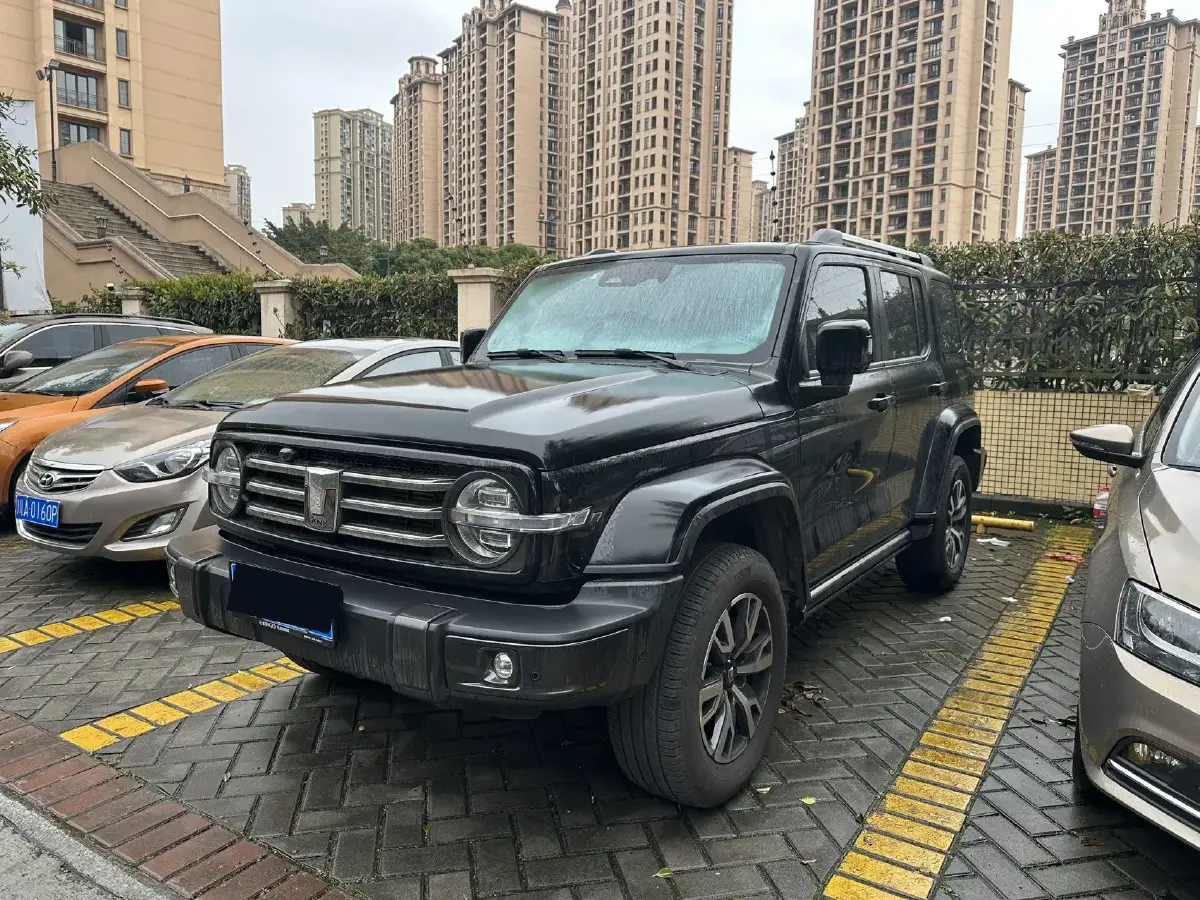 2021 Tank 300 2.0T 227HP L4 8AT