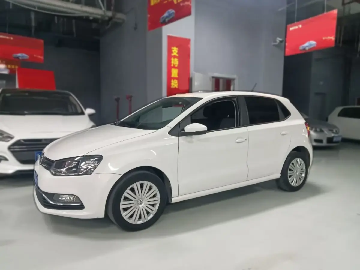 2018 Volkswagen Polo 1.5L 110HP L4 6AT
