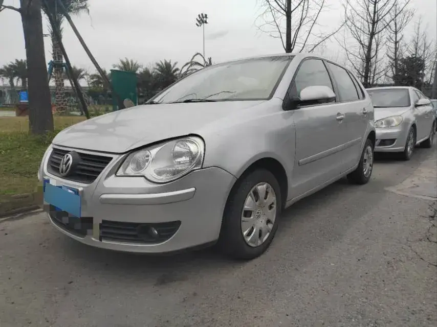 2009 Volkswagen Polo 1.4L 86HP L4 5MT