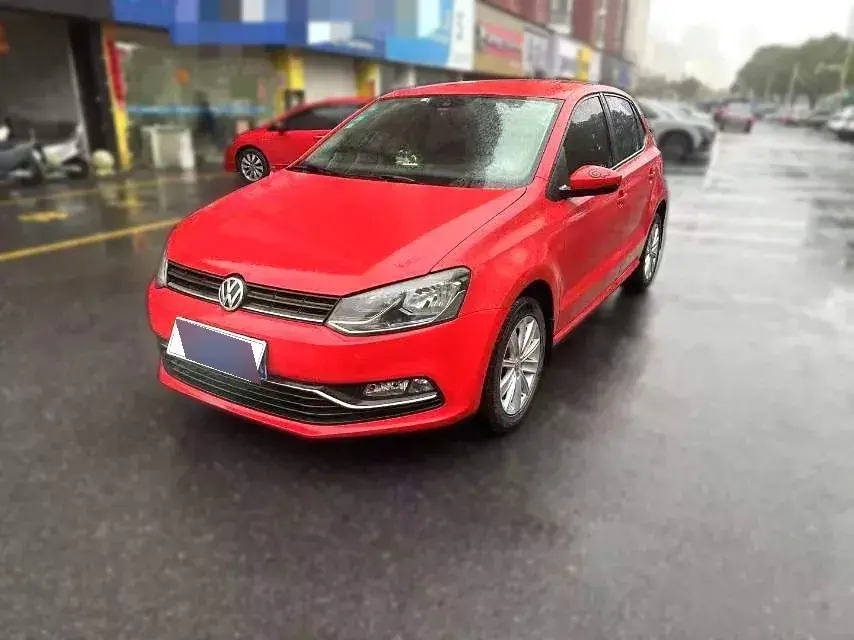 2014 Volkswagen Polo 1.6L 110HP L4 6AT