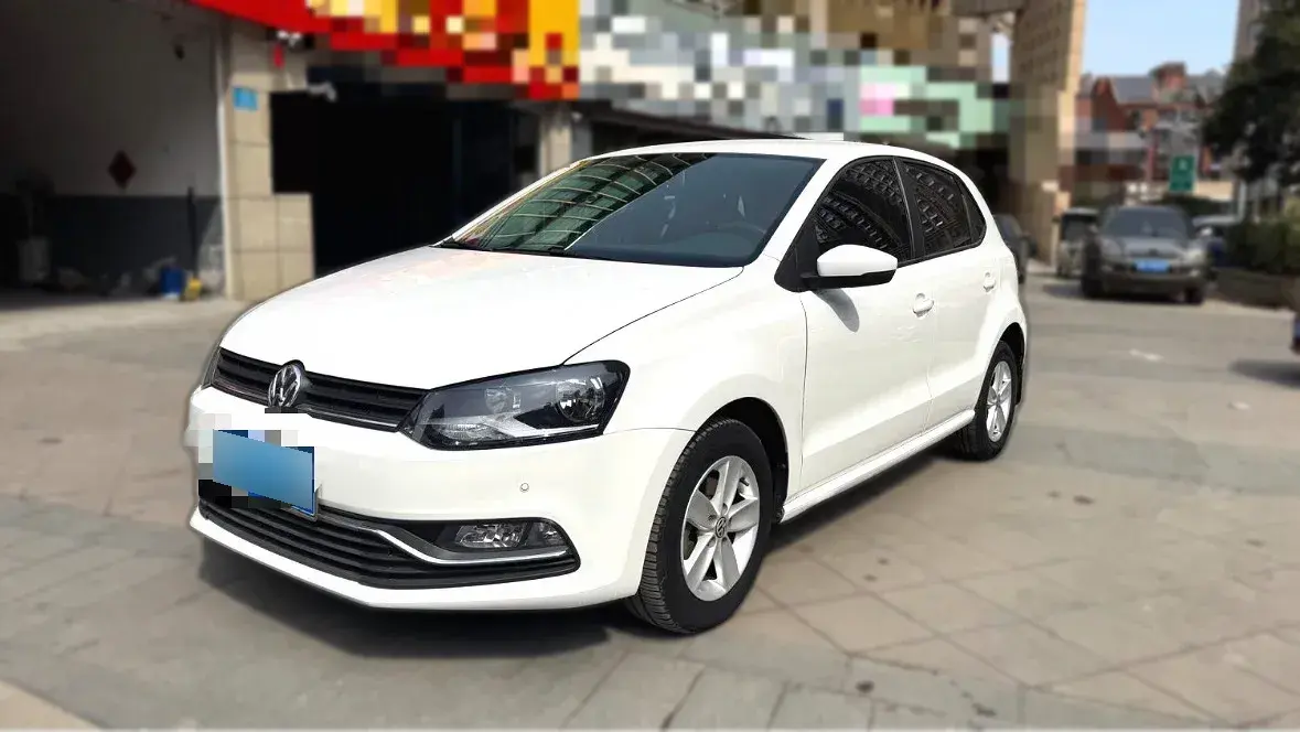 2016 Volkswagen Polo 1.4L 90HP L4 6AT